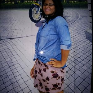 Meet your Posher, Crystal